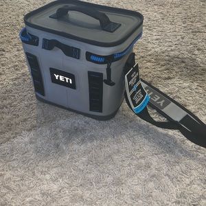 Yeti Hopper Flip 8 Cooler Bag Grey
